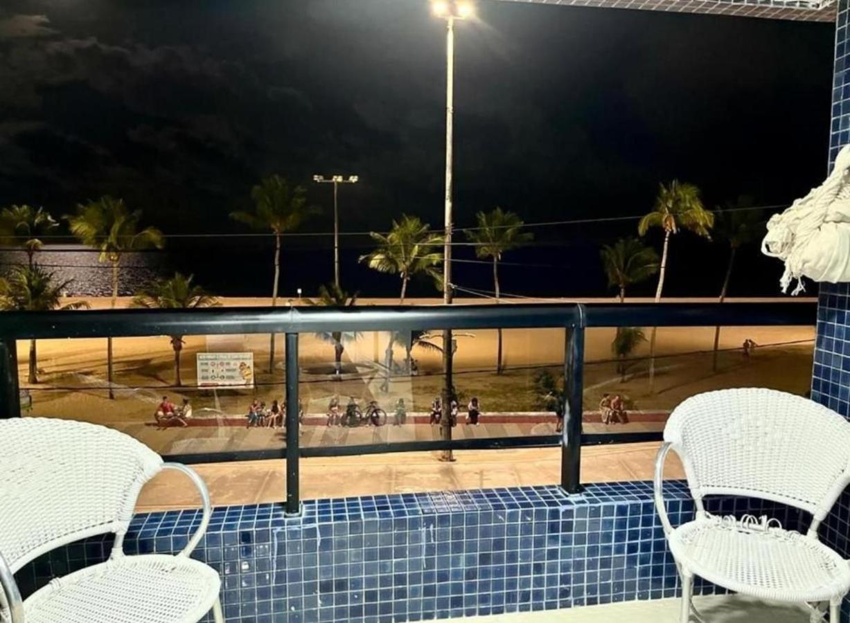 Flat Marinas *
